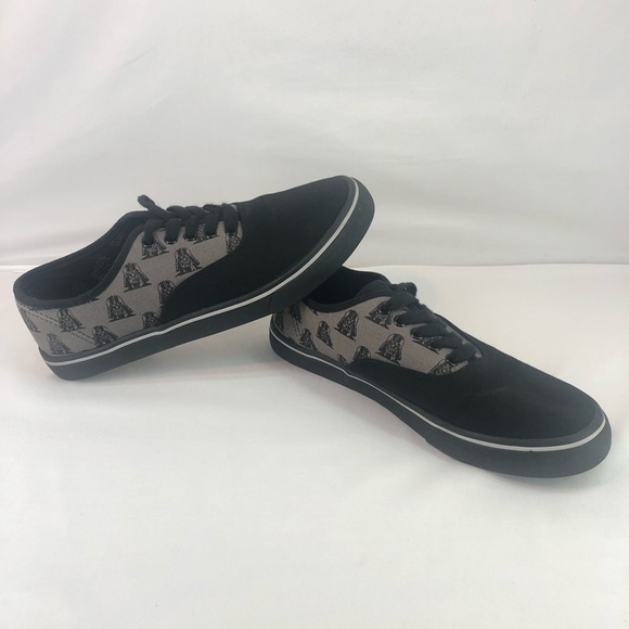 Disney Star Wars Darth Vader Shoe Men Sz 8 Black Skate Board Skater 8101 BKCC - Picture 2 of 13